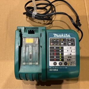 Makita DC18RA  T, Ni-Mh & Li-ion 7.2-18w Fast Charger Battery Charger